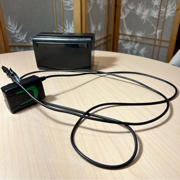 iHome IK8 Rechargeable Portable Speakers with Travel Case for Kindle Fire - Picture 13 of 14